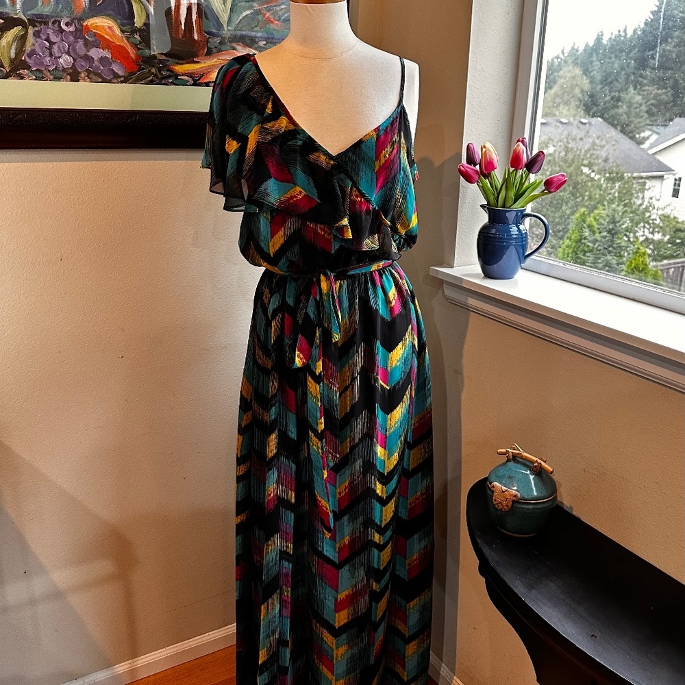 Allen B.Schwartz Colorful Chevron One Ruffled Shoulder Flowy Chiffon Maxi Dress